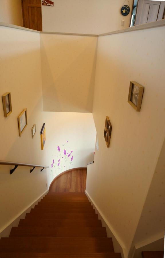 Shooting Star The Bed & Breakfast NakaNakafurano Esterno foto