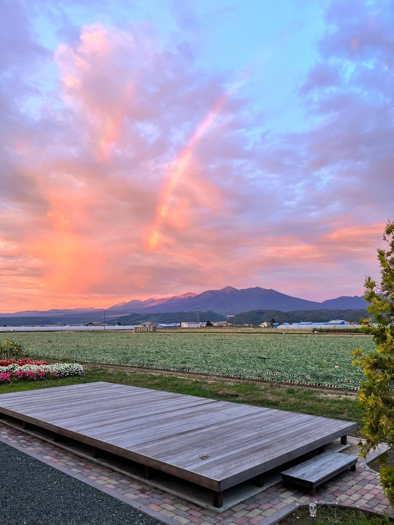 Shooting Star The Bed & Breakfast NakaNakafurano Esterno foto